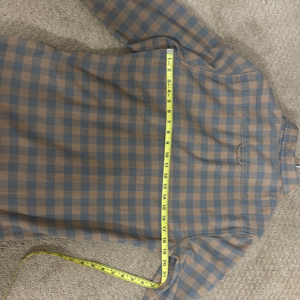 Men's Casual Plaid Shirt - Tan and Gray - Picture 6 of 7